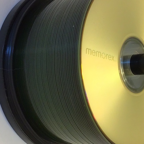 ☘️2/$10☘️Memories blank CD-R , 52x700 MB, 80 minutes. Believe new 48 blank - Picture 4 of 5